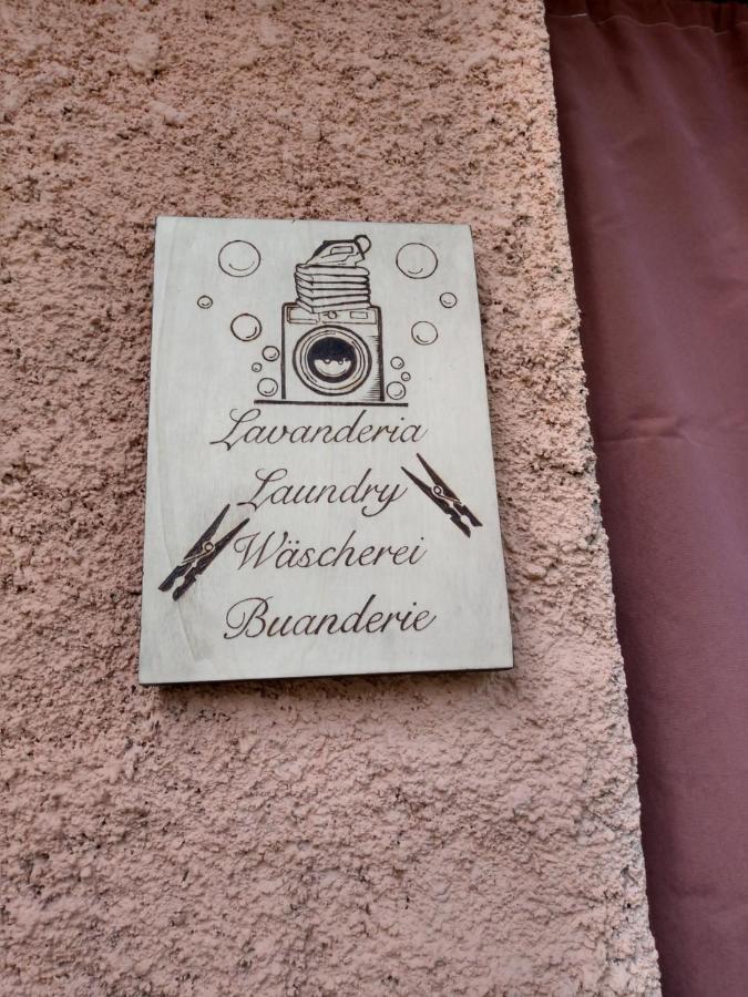 Villino Brunetto Azienda Agrituristica 卡莫利 外观 照片