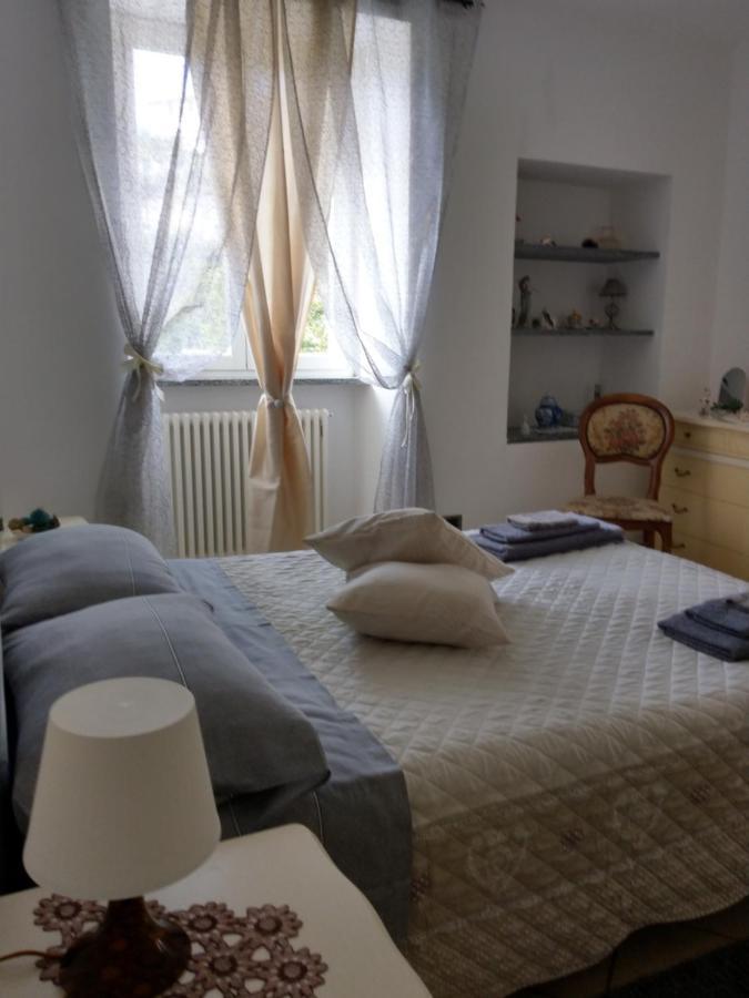 Villino Brunetto Azienda Agrituristica 卡莫利 外观 照片